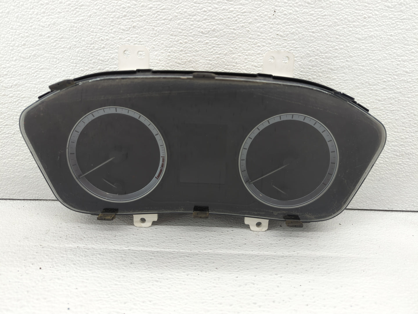 2018 Hyundai Sonata Instrument Cluster Speedometer Gauges P/N:94051-C2000 94041-C2000 Fits OEM Used Auto Parts - Oemusedauto