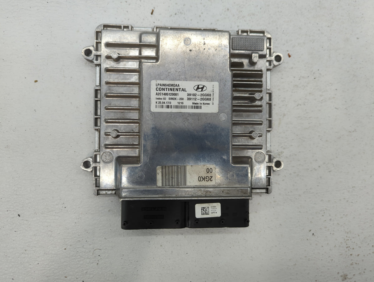 2018-2019 Hyundai Sonata PCM Engine Control Computer ECU ECM PCU OEM P/N:39102-2GGK0 Fits 2018 2019 OEM Used Auto Parts - Oe