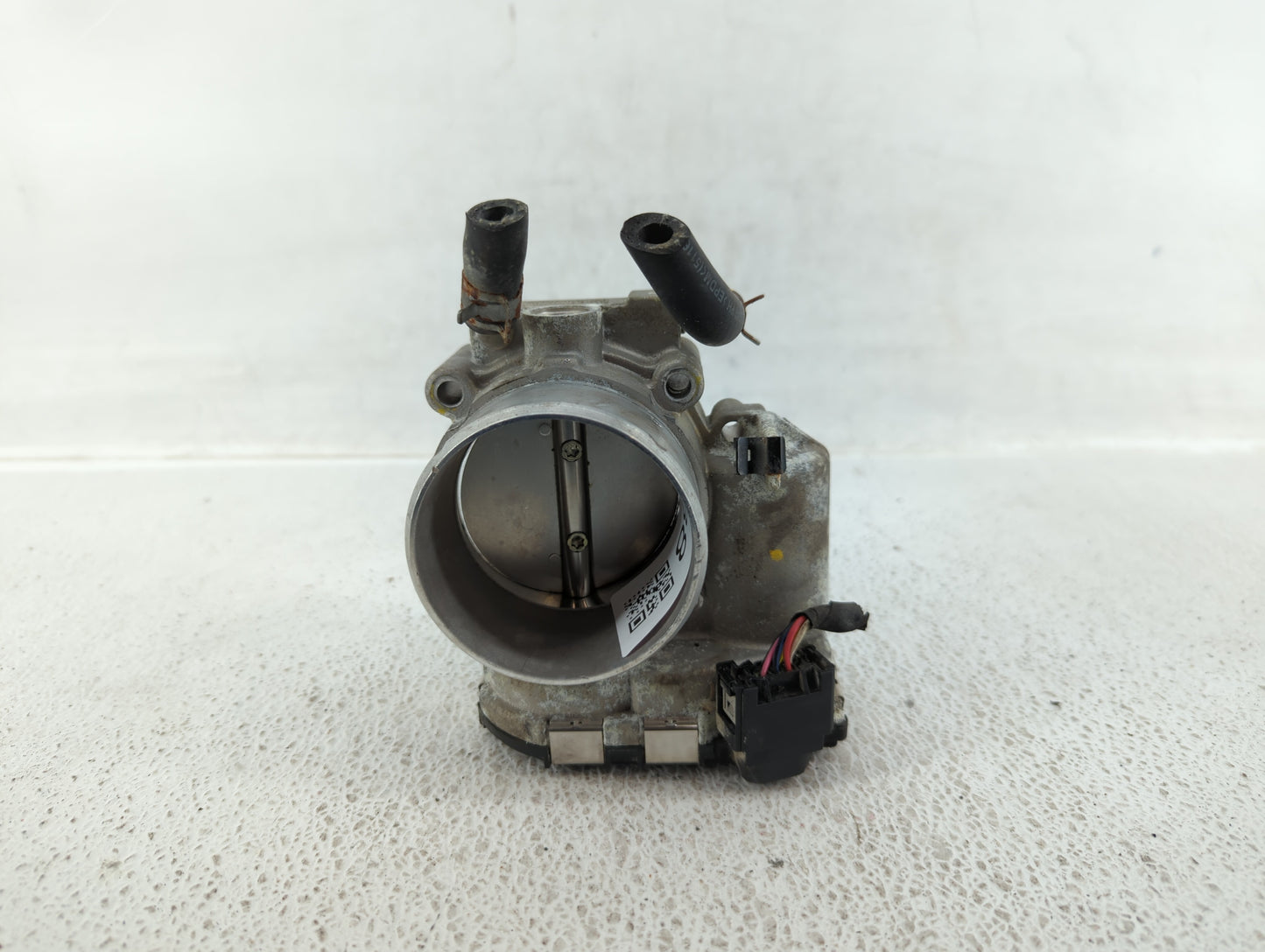 2015-2019 Hyundai Sonata Throttle Body P/N:35100-2G600 Fits Fits 2015 2016 2017 2018 2019 2020 2021 OEM Used Auto Parts - Oe