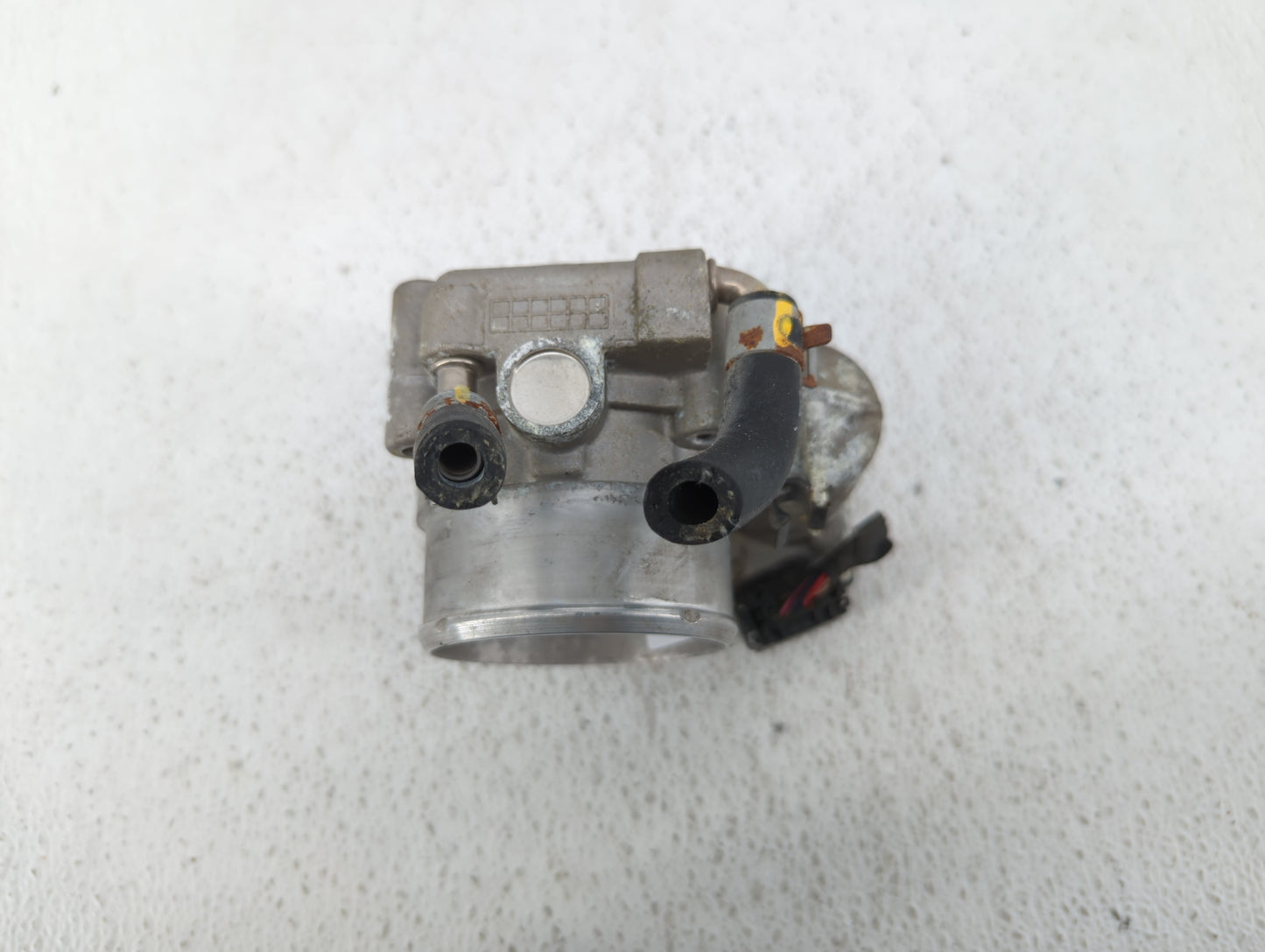 2015-2019 Hyundai Sonata Throttle Body P/N:35100-2G600 Fits Fits 2015 2016 2017 2018 2019 2020 2021 OEM Used Auto Parts - Oe