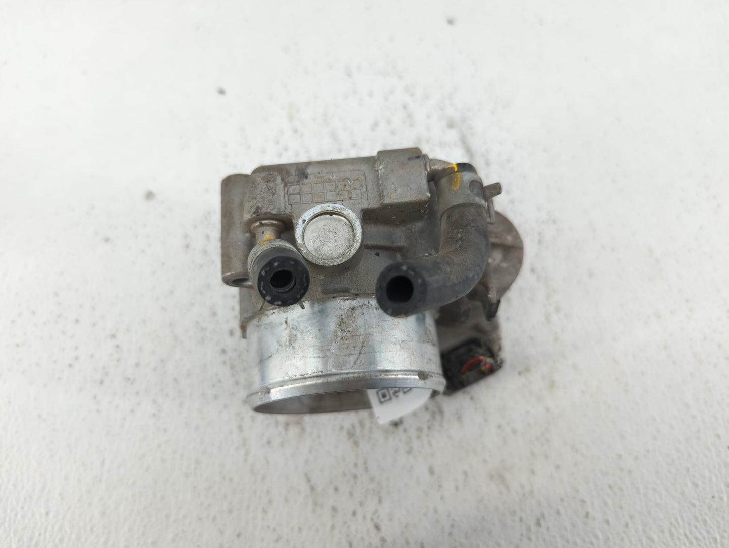 2015-2019 Hyundai Sonata Throttle Body P/N:35100-2G600 Fits Fits 2015 2016 2017 2018 2019 2020 2021 OEM Used Auto Parts - Oe