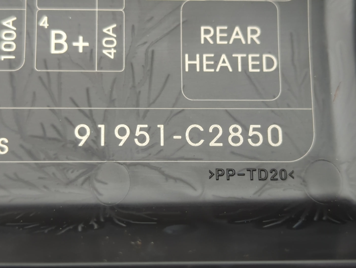 2018-2019 Hyundai Sonata Fusebox Fuse Box Panel Relay Module P/N:91951-C2850 912A0-C2230 Fits Fits 2018 2019 OEM Used Auto P