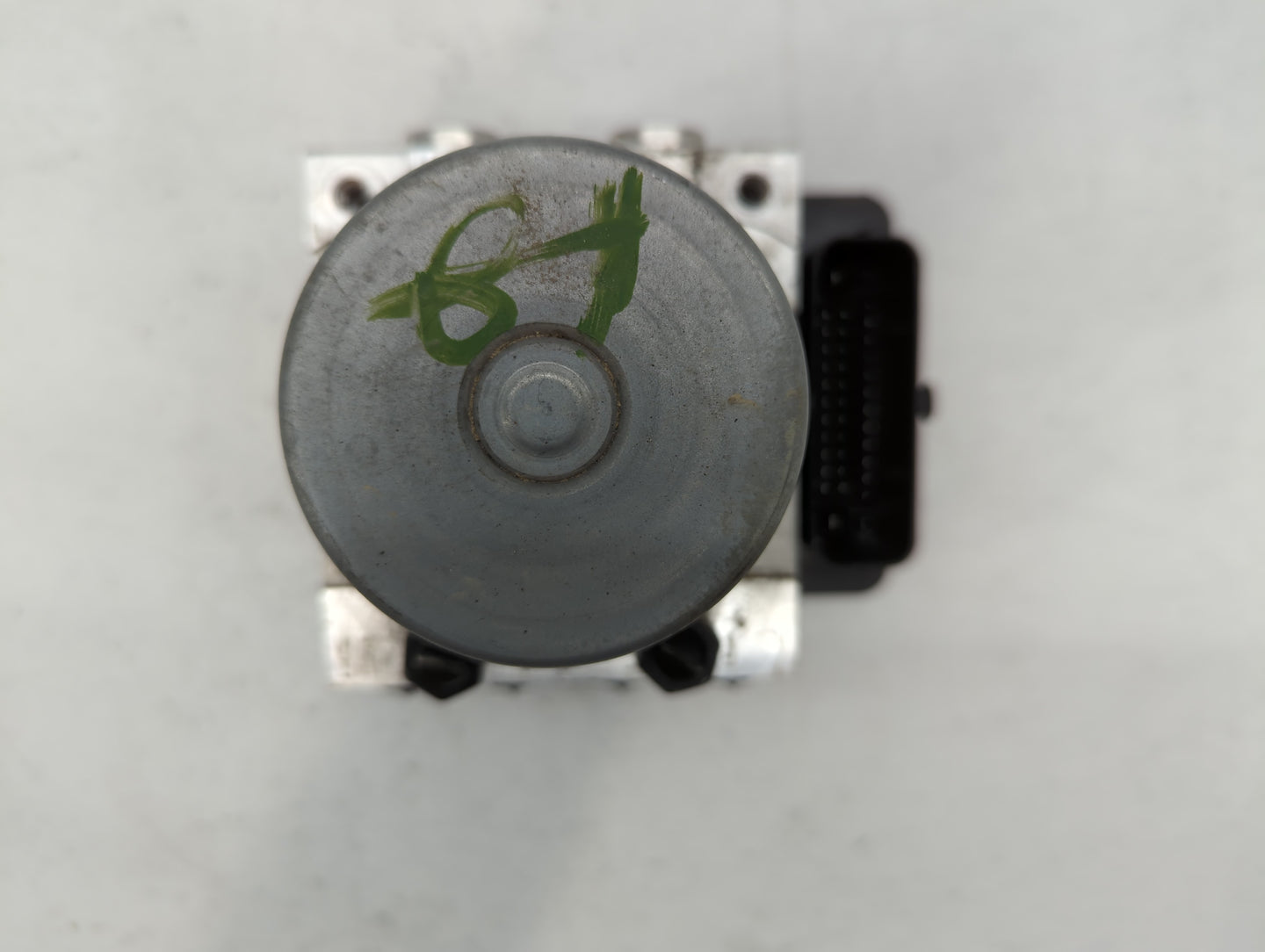 2018-2019 Hyundai Sonata ABS Pump Control Module Replacement P/N:61589-45100 C2589-20520, 58920-C2210 Fits Fits 2018 2019 OE