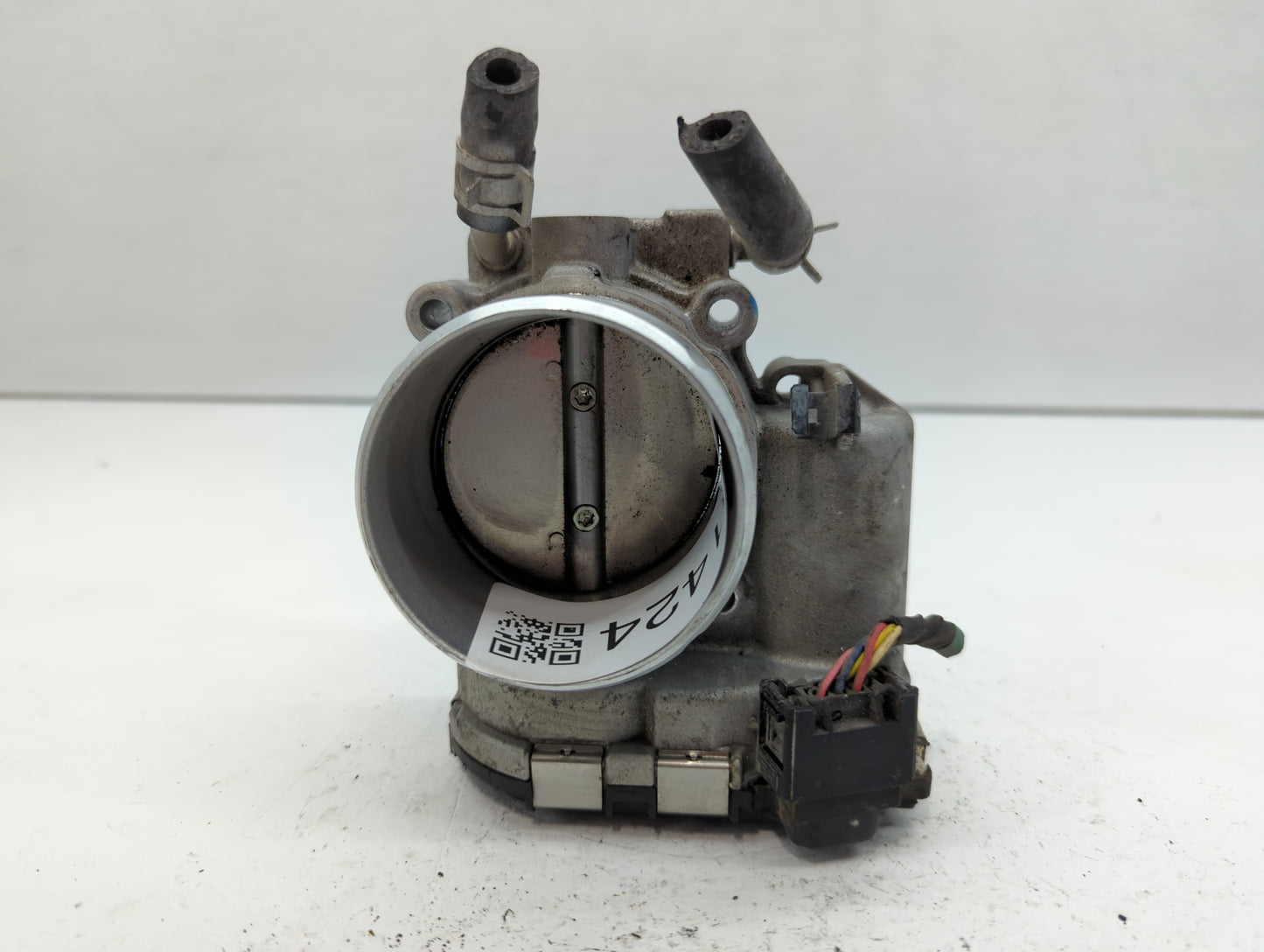 2015-2019 Hyundai Sonata Throttle Body P/N:35100-2G600 Fits Fits 2015 2016 2017 2018 2019 2020 2021 OEM Used Auto Parts - Oe