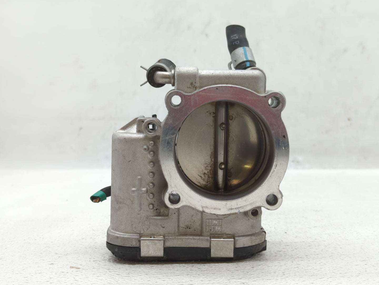 2015-2019 Hyundai Sonata Throttle Body P/N:35100-2G600 Fits Fits 2015 2016 2017 2018 2019 2020 2021 OEM Used Auto Parts - Oe