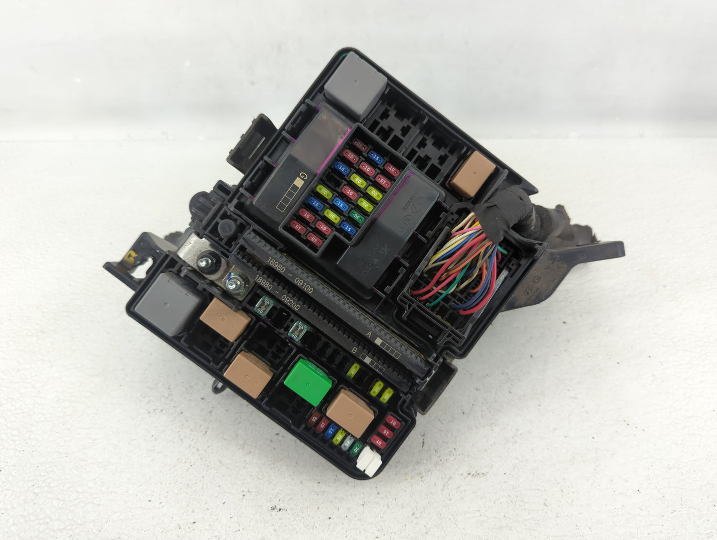 2018-2019 Hyundai Sonata Fusebox Fuse Box Panel Relay Module P/N:91951-C2850 912A0-C2230 Fits Fits 2018 2019 OEM Used Auto P