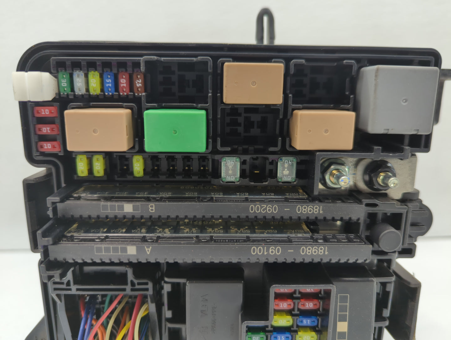2018-2019 Hyundai Sonata Fusebox Fuse Box Panel Relay Module P/N:VS912A0C2370LA Fits Fits 2018 2019 OEM Used Auto Parts - Oe