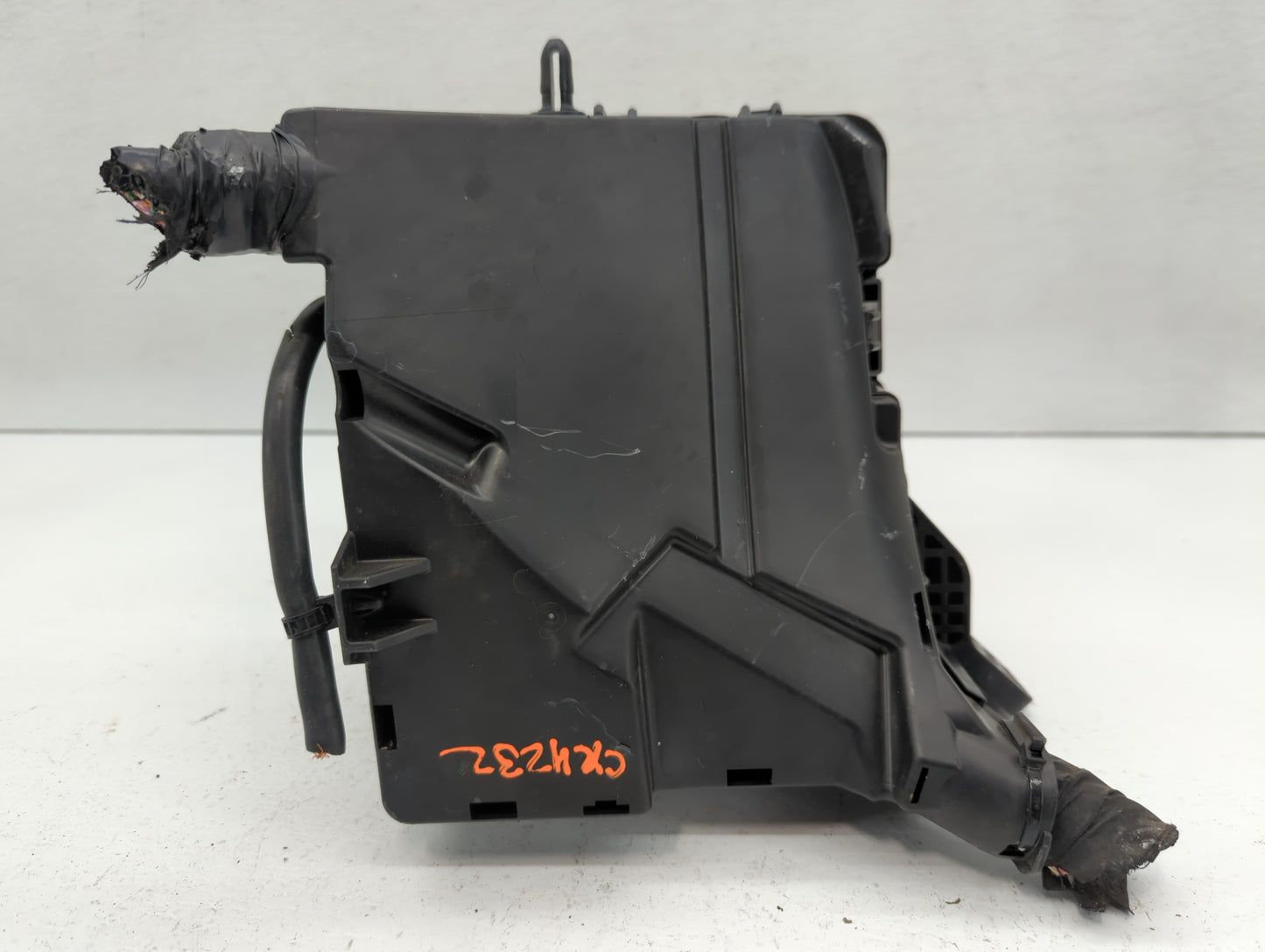 2018-2019 Hyundai Sonata Fusebox Fuse Box Panel Relay Module P/N:VS912A0C2370LA Fits Fits 2018 2019 OEM Used Auto Parts - Oe