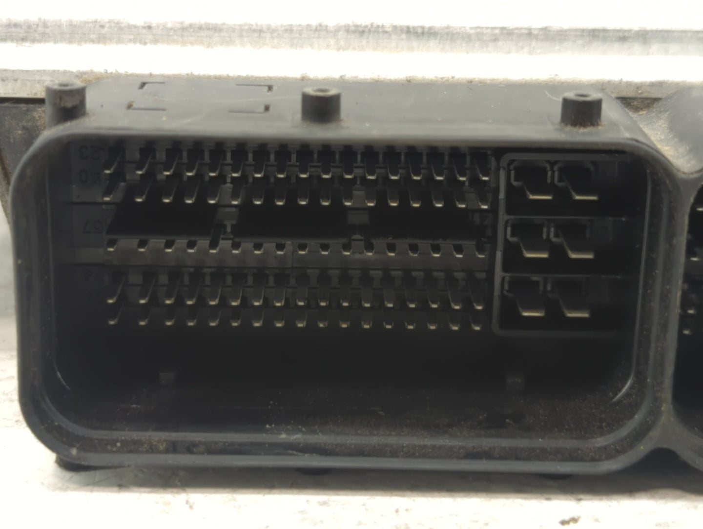 2018-2019 Hyundai Sonata PCM Engine Control Computer ECU ECM PCU OEM P/N:39102-2GGJ0 Fits Fits 2018 2019 OEM Used Auto Parts