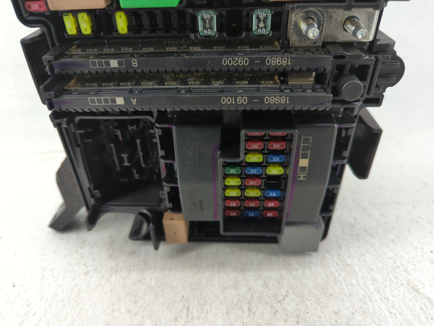 2018-2019 Hyundai Sonata Fusebox Fuse Box Panel Relay Module P/N:VS912A0C2370LA Fits Fits 2018 2019 OEM Used Auto Parts - Oe