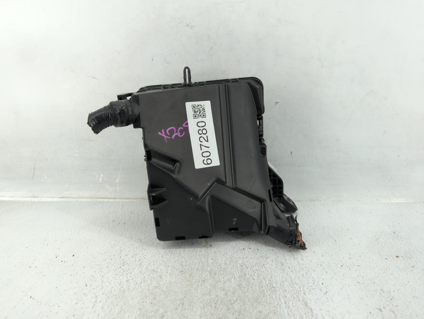 2018-2019 Hyundai Sonata Fusebox Fuse Box Panel Relay Module P/N:VS912A0C2370LA Fits Fits 2018 2019 OEM Used Auto Parts - Oe