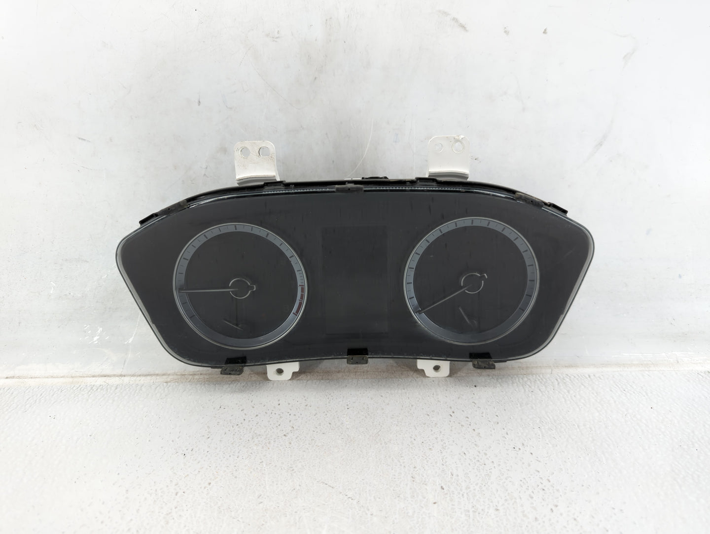 2018 Hyundai Sonata Instrument Cluster Speedometer Gauges P/N:94051-C2000 Fits OEM Used Auto Parts - Oemusedautoparts1.com