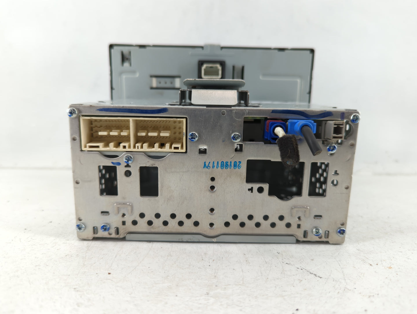 2018-2019 Hyundai Sonata Radio AM FM Cd Player Receiver Replacement P/N:96160C2UA04X Fits Fits 2018 2019 OEM Used Auto Parts