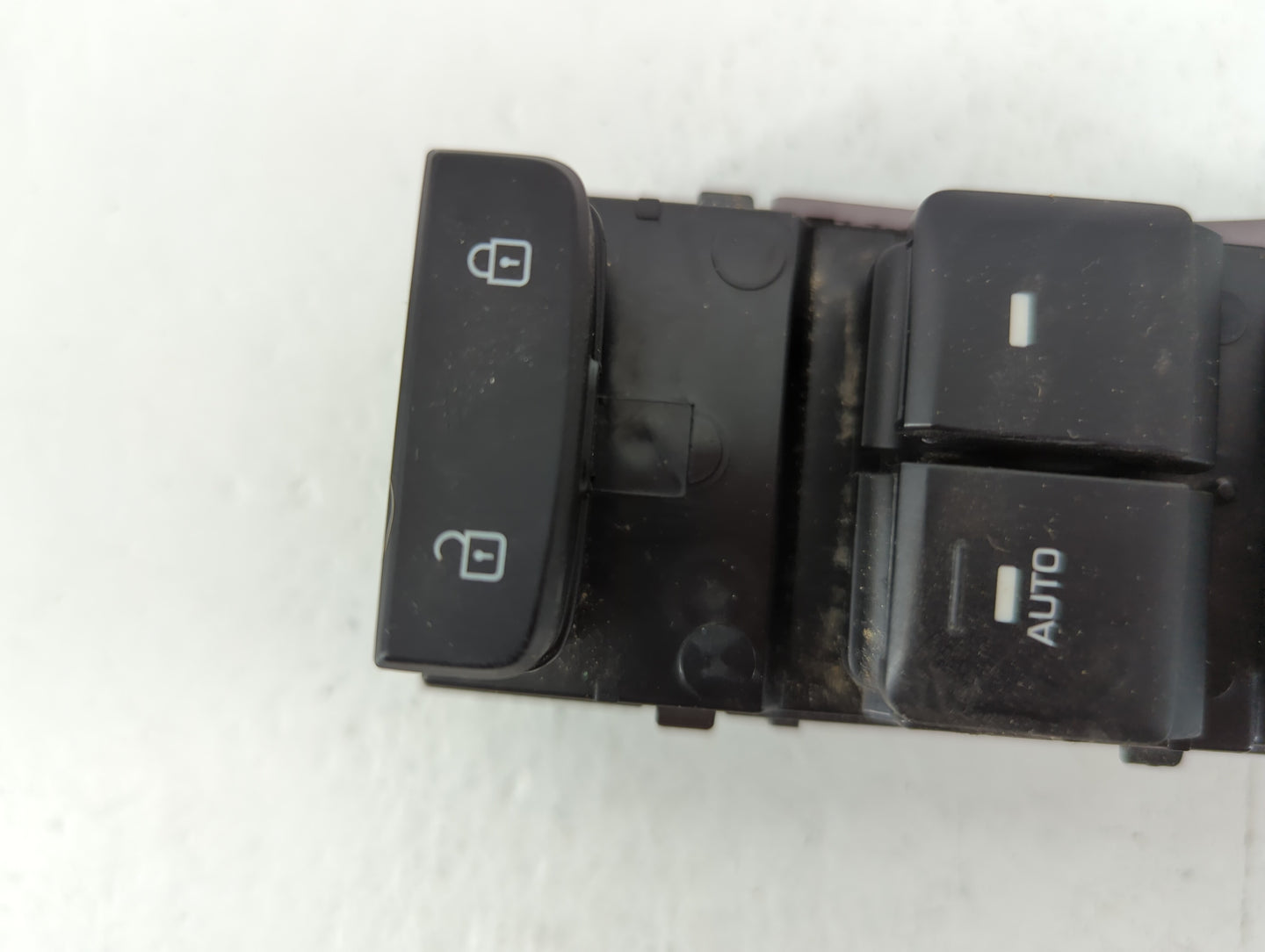 2015-2019 Hyundai Sonata Master Power Window Switch Replacement Driver Side Left P/N:93570-C1000 Fits OEM Used Auto Parts - 