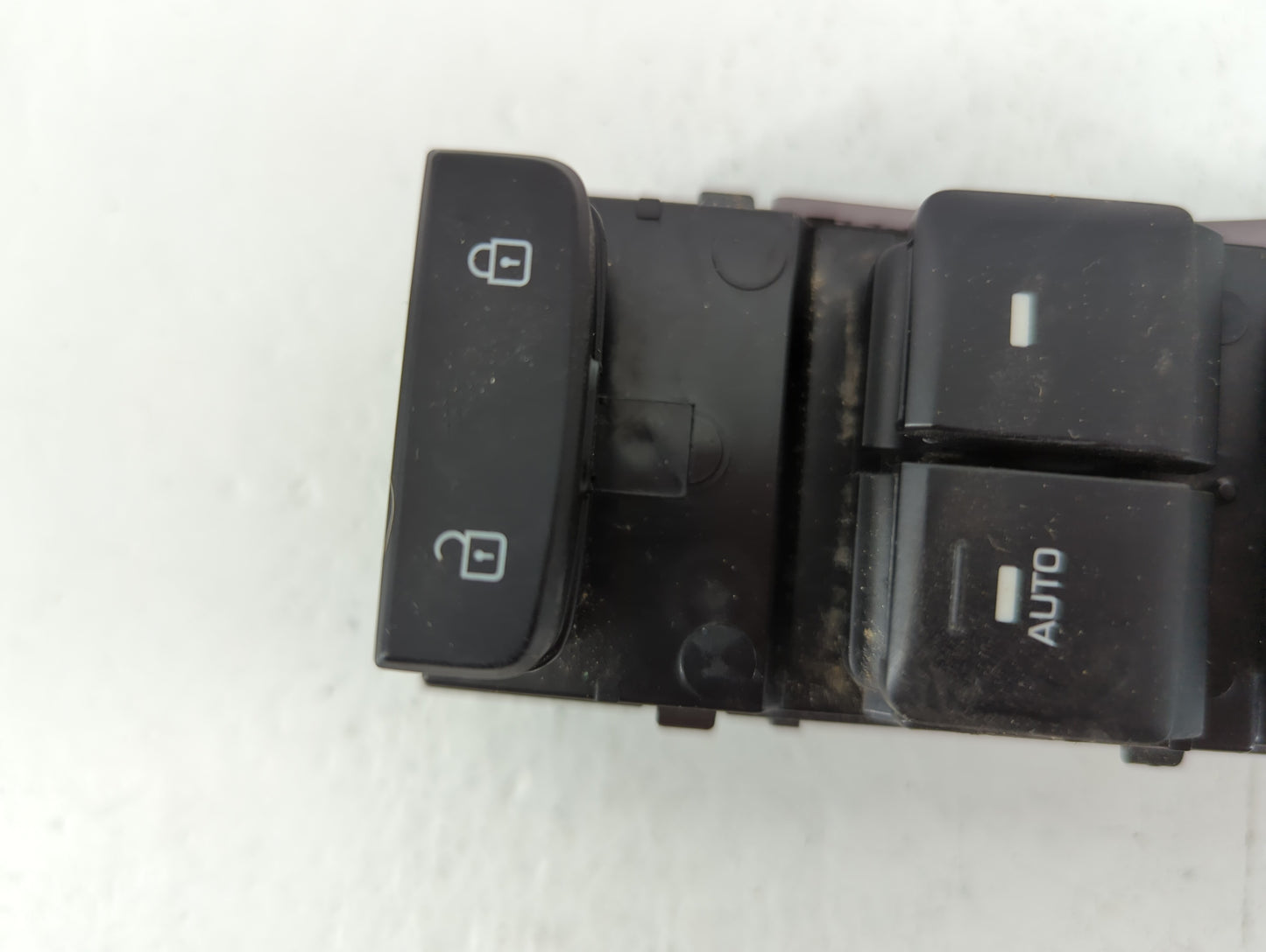 2015-2019 Hyundai Sonata Master Power Window Switch Replacement Driver Side Left P/N:93570-C1000 Fits OEM Used Auto Parts - 