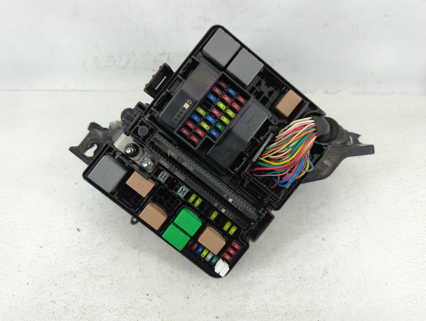 2018-2019 Hyundai Sonata Fusebox Fuse Box Panel Relay Module P/N:91951-C2850 Fits Fits 2018 2019 OEM Used Auto Parts - Oemus