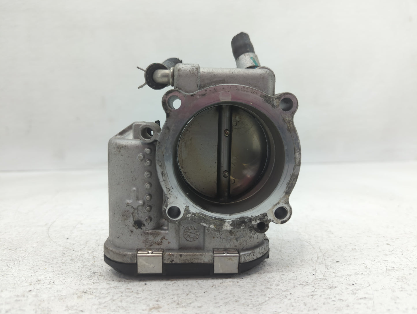 2015-2019 Hyundai Sonata Throttle Body P/N:0 280 750 618 35100-2G600 Fits Fits 2015 2016 2017 2018 2019 2020 2021 OEM Used A