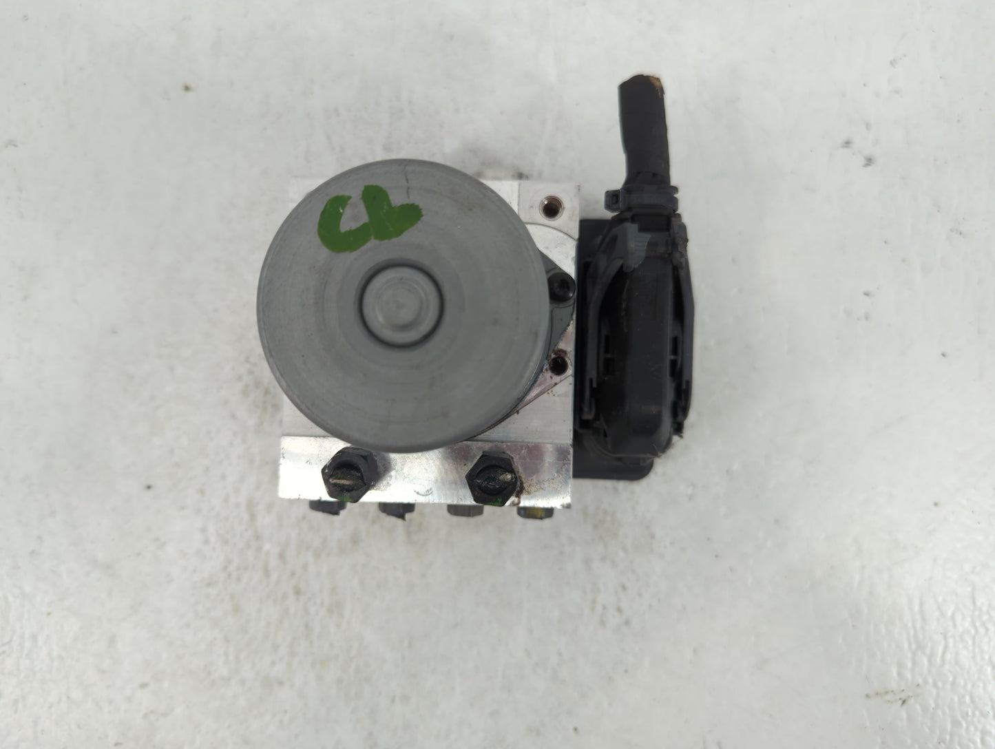 2018-2019 Hyundai Sonata ABS Pump Control Module Replacement P/N:58920-C2210 C2589-20520 Fits Fits 2018 2019 OEM Used Auto P