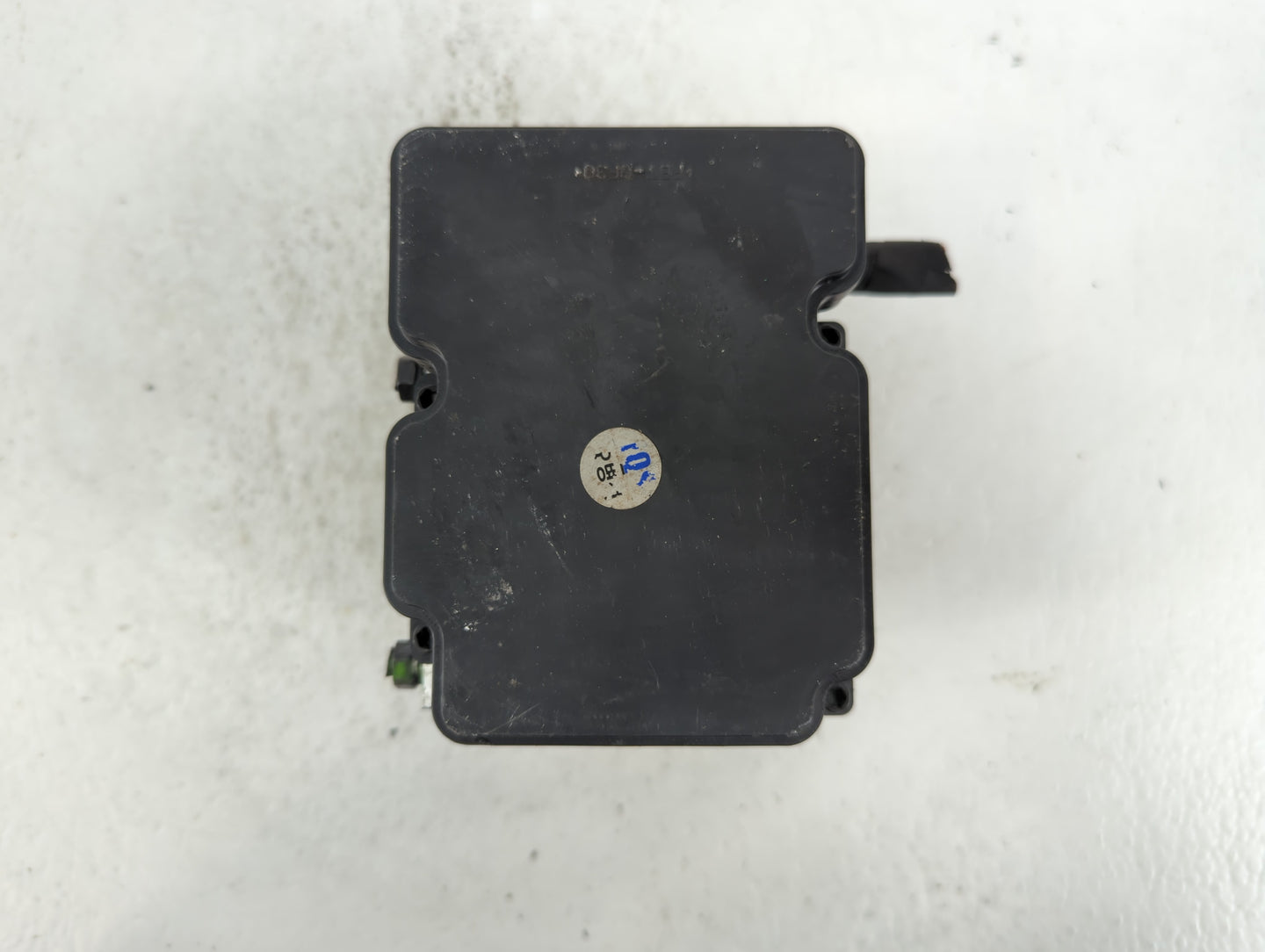 2018-2019 Hyundai Sonata ABS Pump Control Module Replacement P/N:58920-C2210 C2589-20520 Fits Fits 2018 2019 OEM Used Auto P