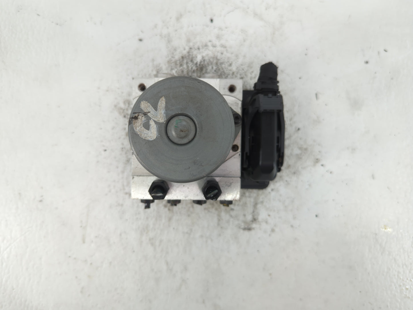 2018-2019 Hyundai Sonata ABS Pump Control Module Replacement P/N:58920-C2210 C2589-20520 Fits Fits 2018 2019 OEM Used Auto P