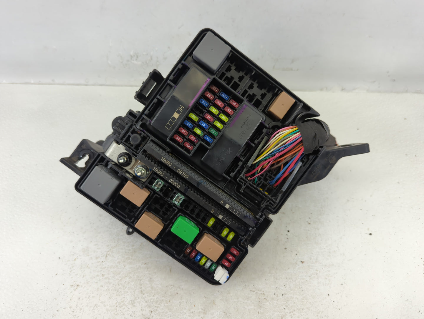 2018-2019 Hyundai Sonata Fusebox Fuse Box Panel Relay Module P/N:91951-C2850 912A0C2230LA Fits Fits 2018 2019 OEM Used Auto 