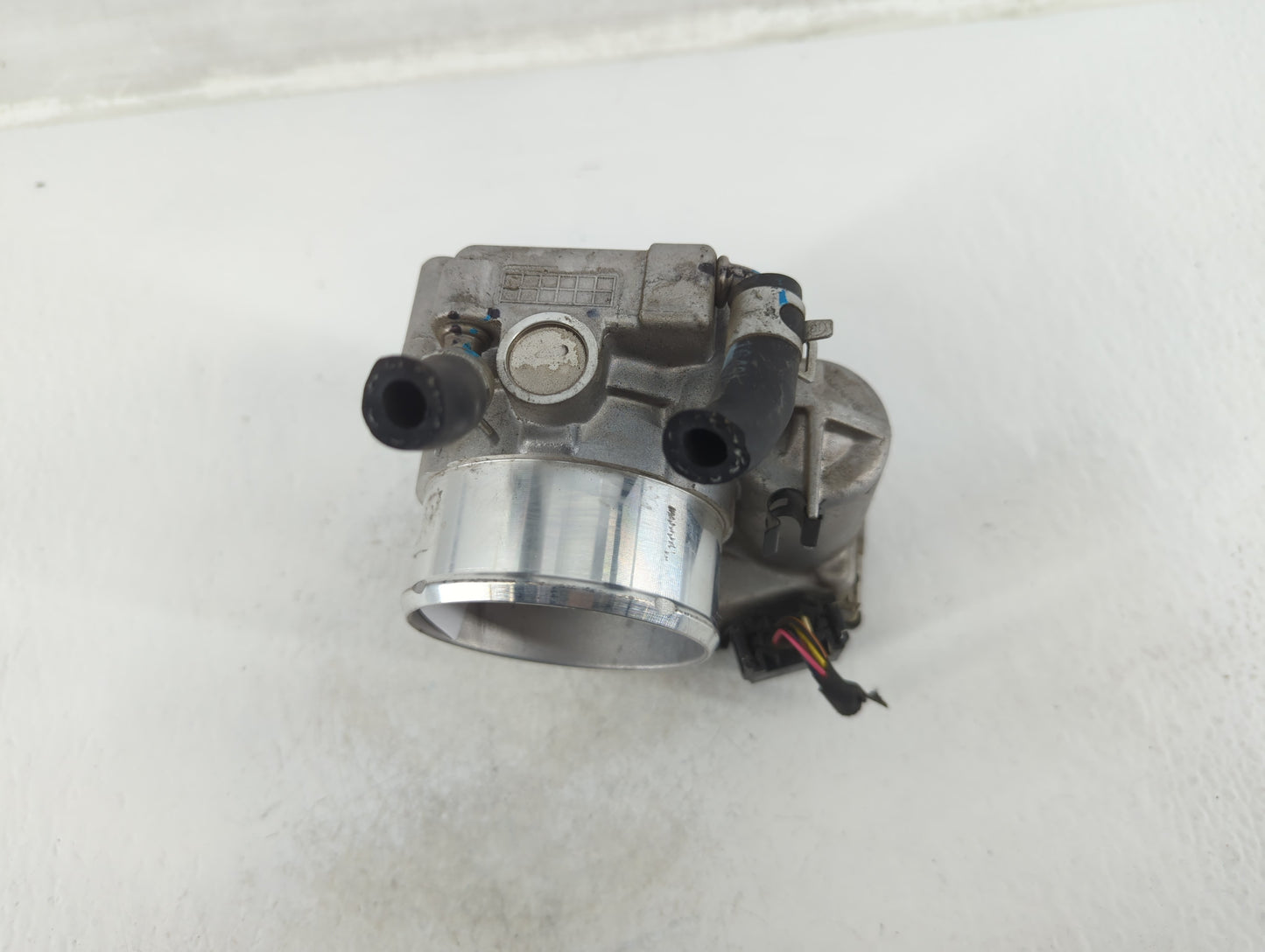 2015-2019 Hyundai Sonata Throttle Body P/N:35100-2G600 Fits Fits 2015 2016 2017 2018 2019 2020 2021 OEM Used Auto Parts - Oe