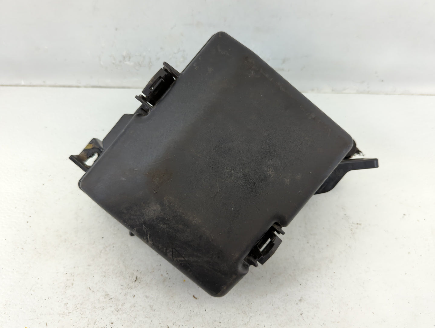 2018-2019 Hyundai Sonata Fusebox Fuse Box Panel Relay Module P/N:6423-0102-7-000 91951-C2850 Fits Fits 2018 2019 OEM Used Au