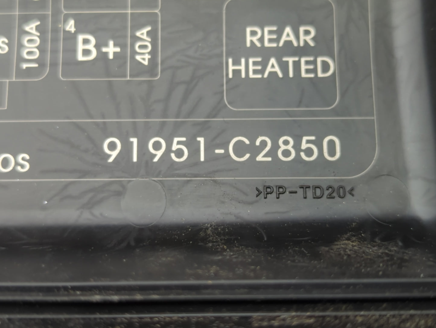 2018-2019 Hyundai Sonata Fusebox Fuse Box Panel Relay Module P/N:6423-0102-7-000 91951-C2850 Fits Fits 2018 2019 OEM Used Au