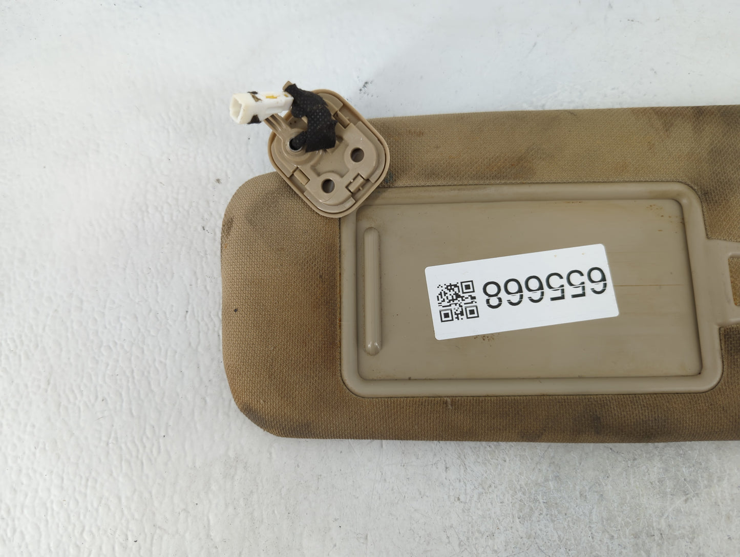 2015-2019 Hyundai Sonata Sun Visor Shade Replacement Driver Left Mirror Fits Fits 2015 2016 2017 2018 2019 OEM Used Auto Par