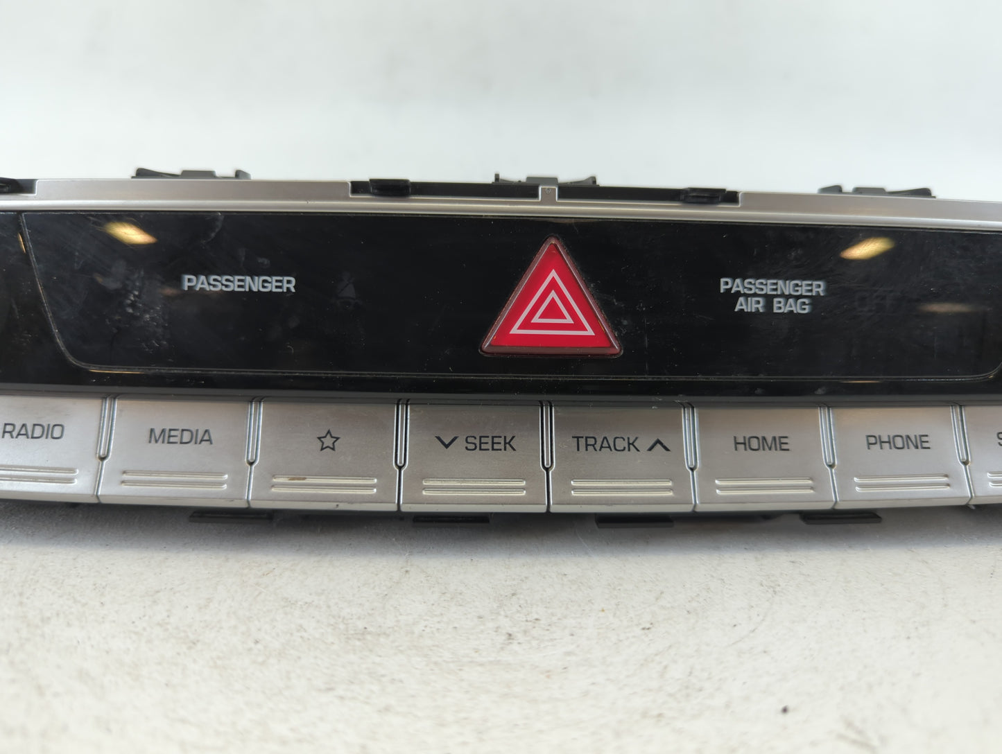2018-2019 Hyundai Sonata Am Fm Cd Player Radio Receiver - Oemusedautoparts1.com