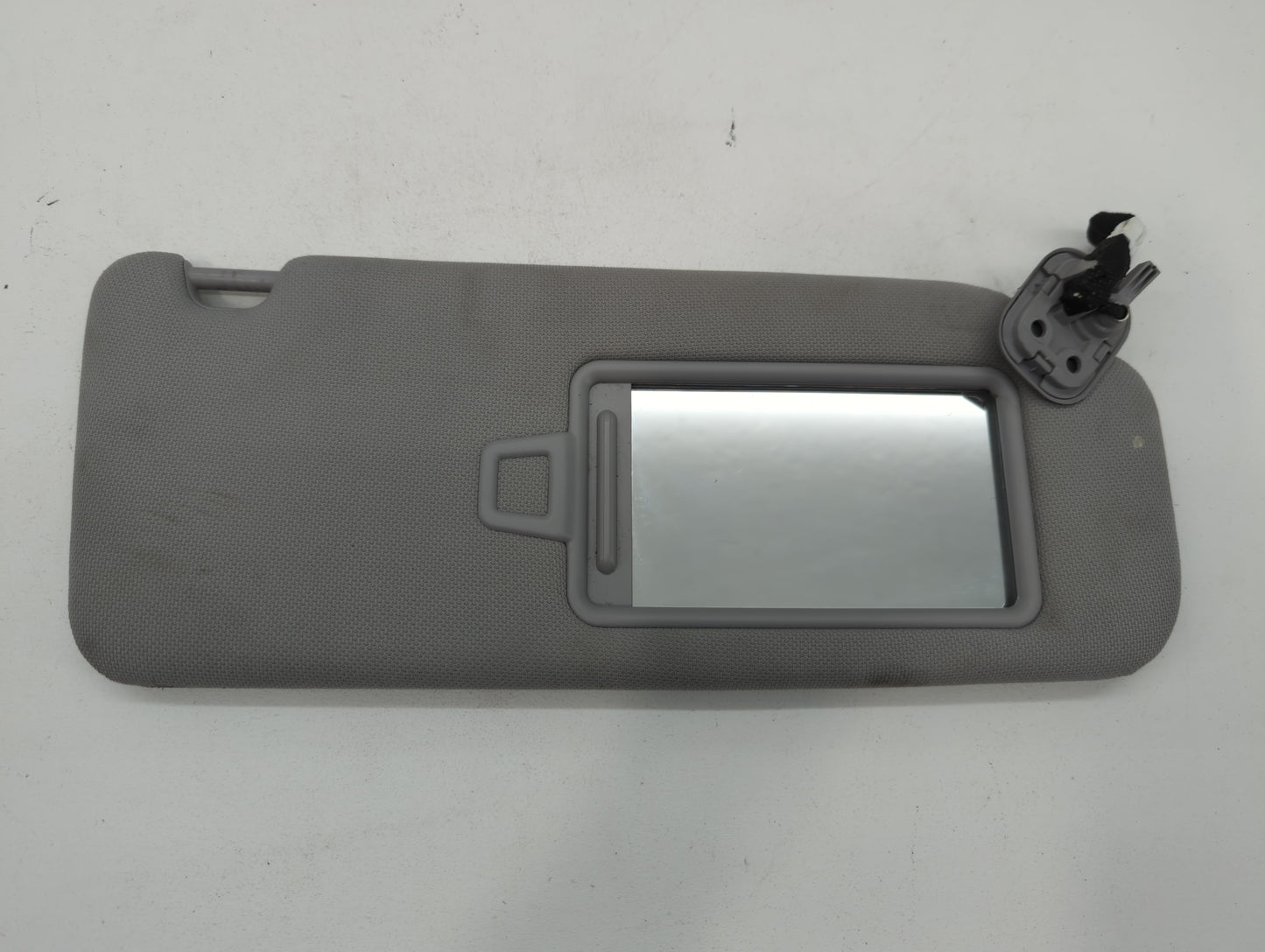 2015-2019 Hyundai Sonata Sun Visor Shade Replacement Passenger Right Mirror Fits Fits 2015 2016 2017 2018 2019 OEM Used Auto