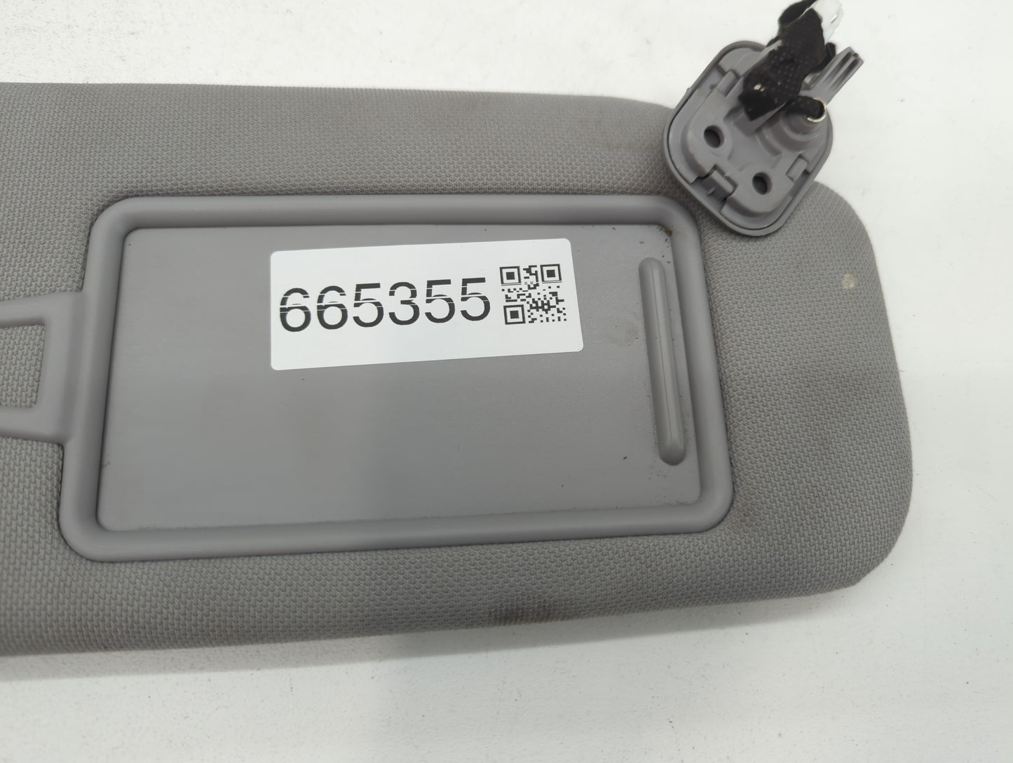 2015-2019 Hyundai Sonata Sun Visor Shade Replacement Passenger Right Mirror Fits Fits 2015 2016 2017 2018 2019 OEM Used Auto