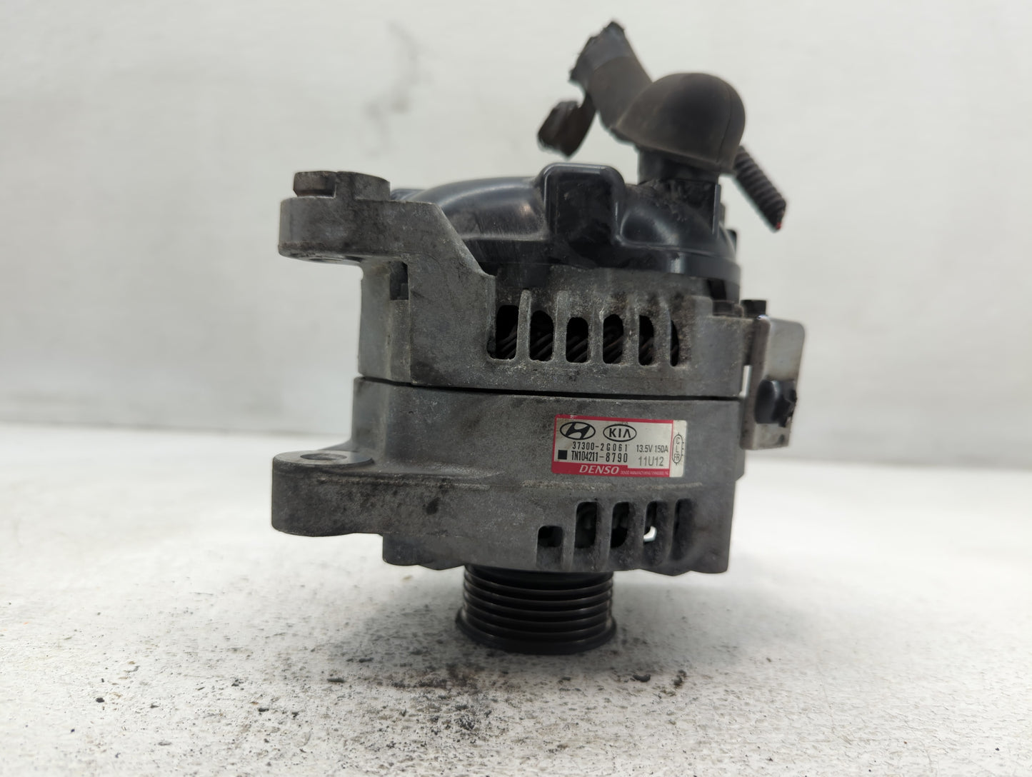 2015-2019 Hyundai Sonata Alternator Replacement Generator Charging Assembly Engine OEM P/N:TN104211-8790 37300-2G061 Fits OE