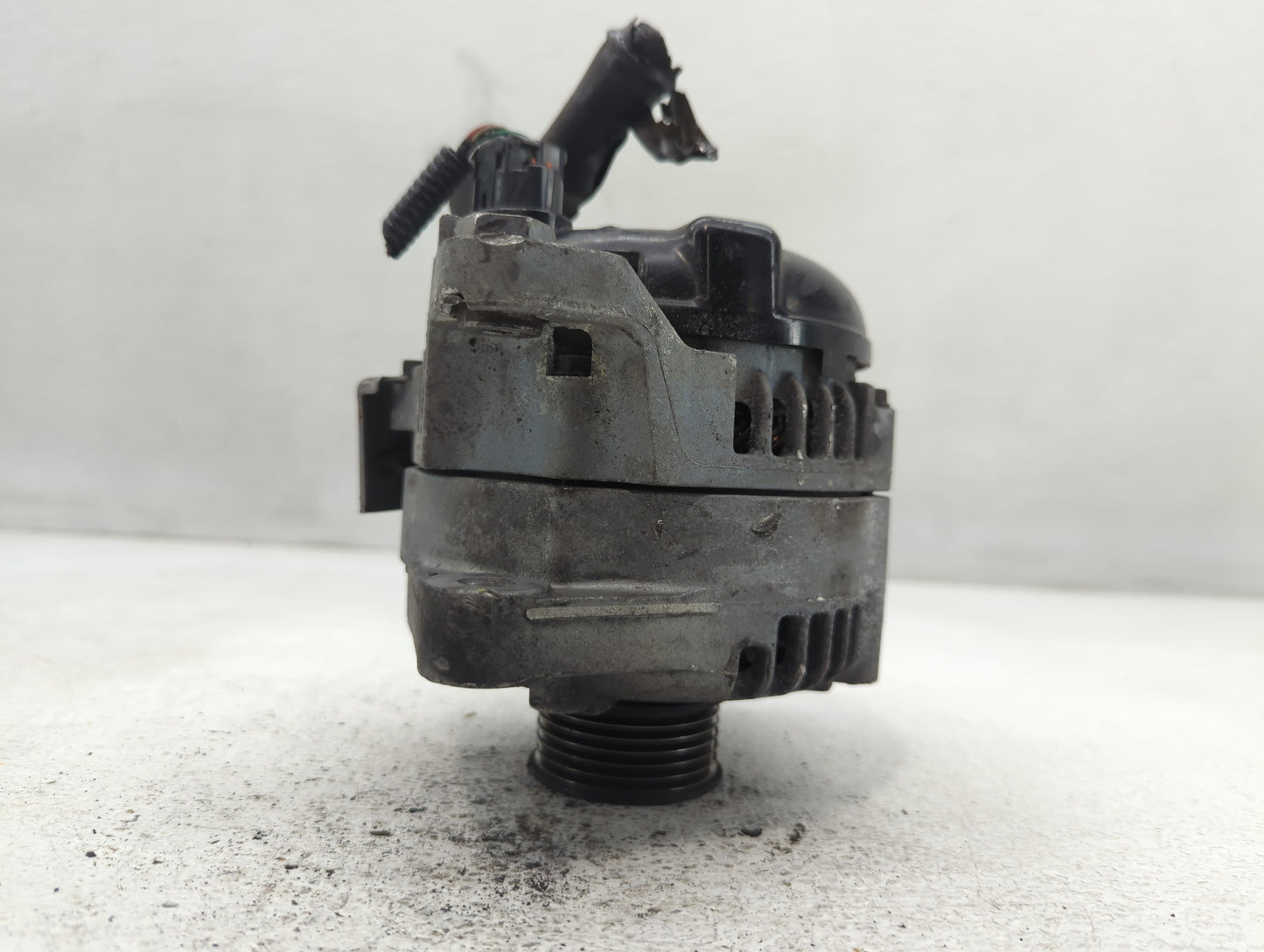 2015-2019 Hyundai Sonata Alternator Replacement Generator Charging Assembly Engine OEM P/N:TN104211-8790 37300-2G061 Fits OE