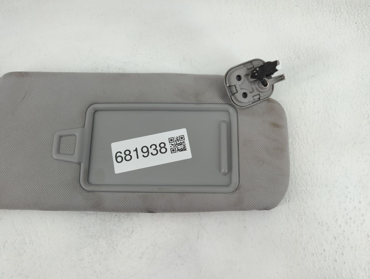 2015-2019 Hyundai Sonata Sun Visor Shade Replacement Passenger Right Mirror Fits Fits 2015 2016 2017 2018 2019 OEM Used Auto