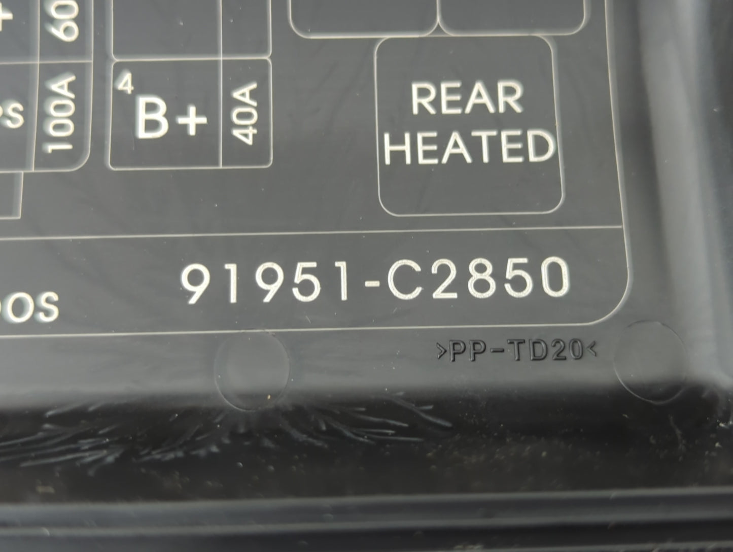 2018-2019 Hyundai Sonata Fusebox Fuse Box Panel Relay Module P/N:91951-C2850 Fits Fits 2018 2019 OEM Used Auto Parts - Oemus