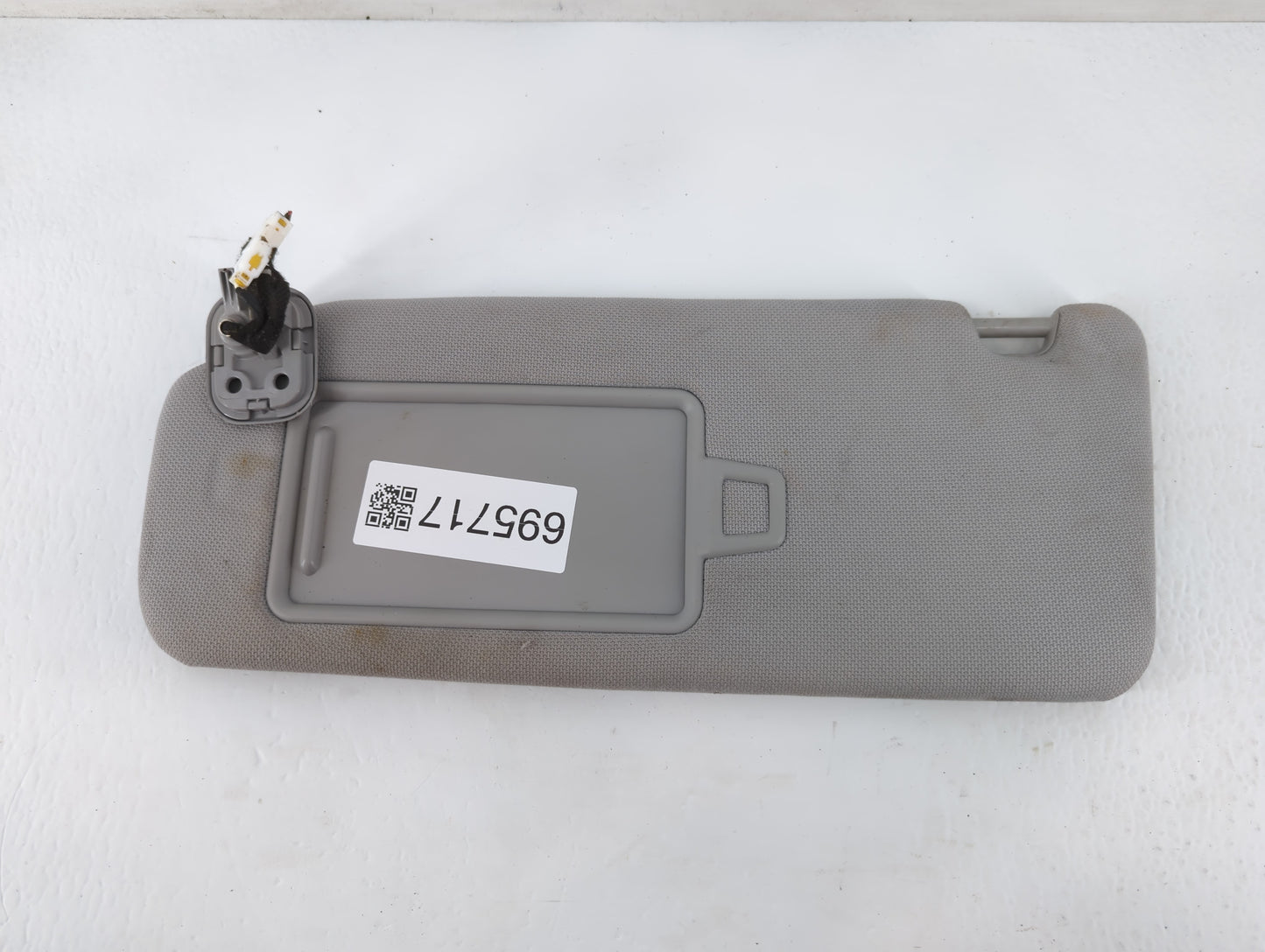 2015-2019 Hyundai Sonata Sun Visor Shade Replacement Driver Left Mirror Fits Fits 2015 2016 2017 2018 2019 OEM Used Auto Par