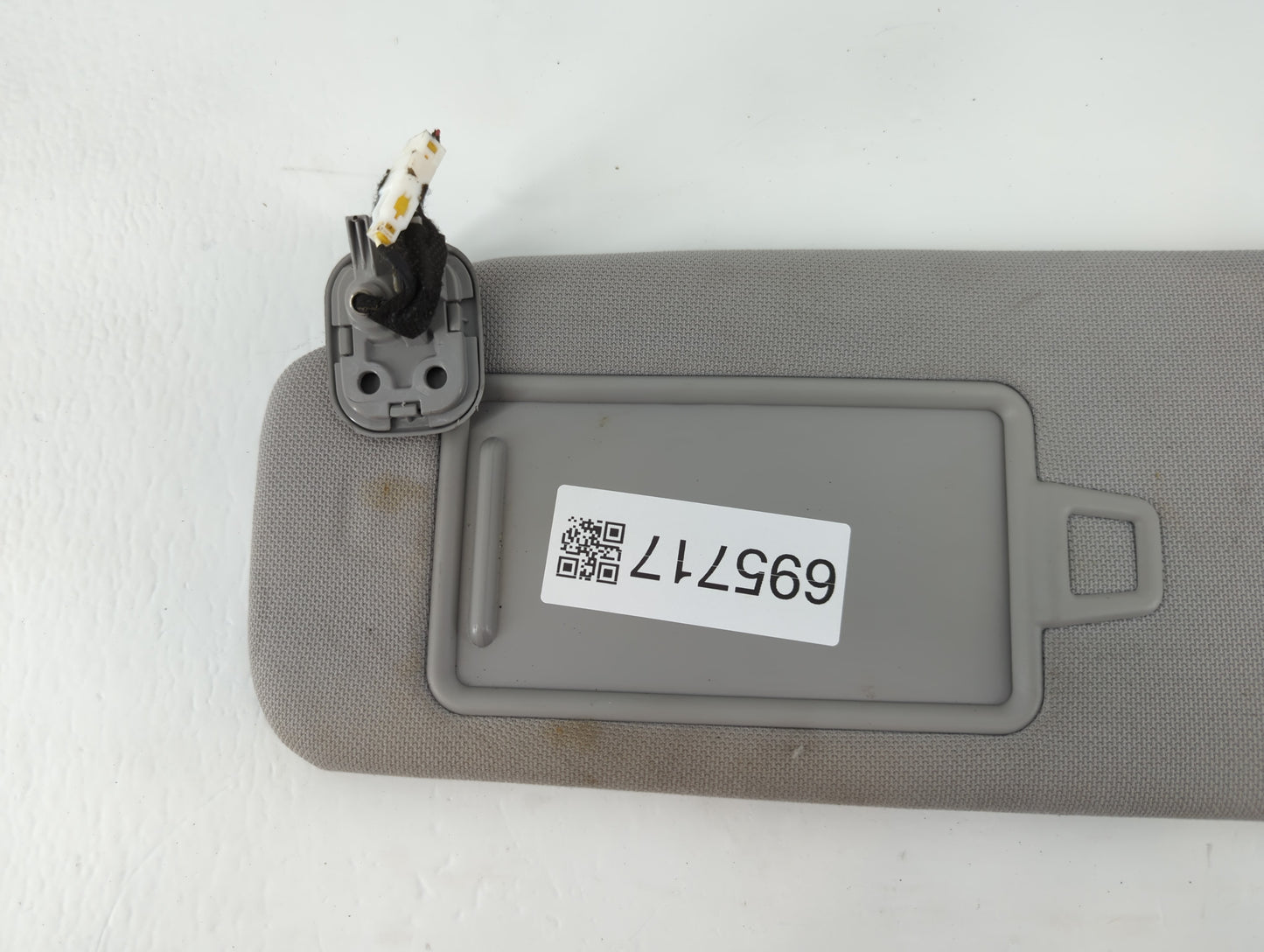 2015-2019 Hyundai Sonata Sun Visor Shade Replacement Driver Left Mirror Fits Fits 2015 2016 2017 2018 2019 OEM Used Auto Par