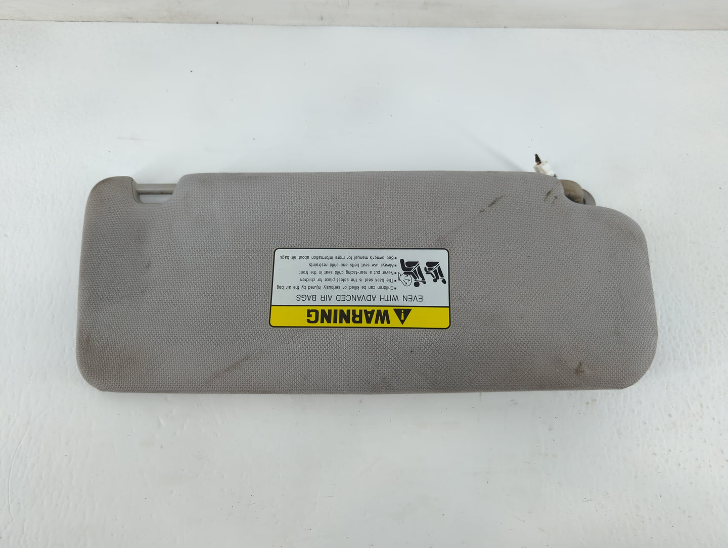 2015-2019 Hyundai Sonata Sun Visor Shade Replacement Driver Left Mirror Fits Fits 2015 2016 2017 2018 2019 OEM Used Auto Par