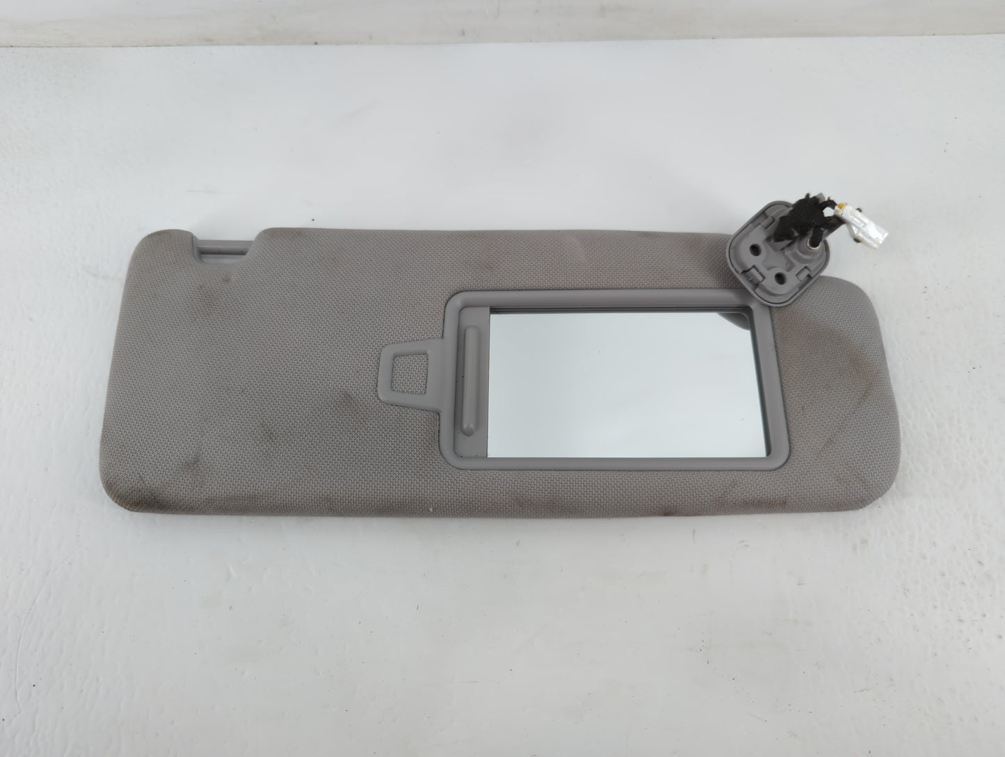 2015-2019 Hyundai Sonata Sun Visor Shade Replacement Passenger Right Mirror Fits Fits 2015 2016 2017 2018 2019 OEM Used Auto