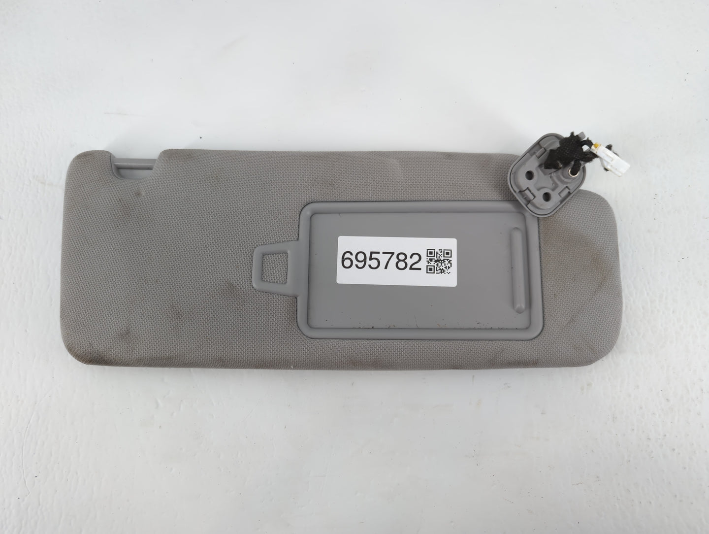 2015-2019 Hyundai Sonata Sun Visor Shade Replacement Passenger Right Mirror Fits Fits 2015 2016 2017 2018 2019 OEM Used Auto