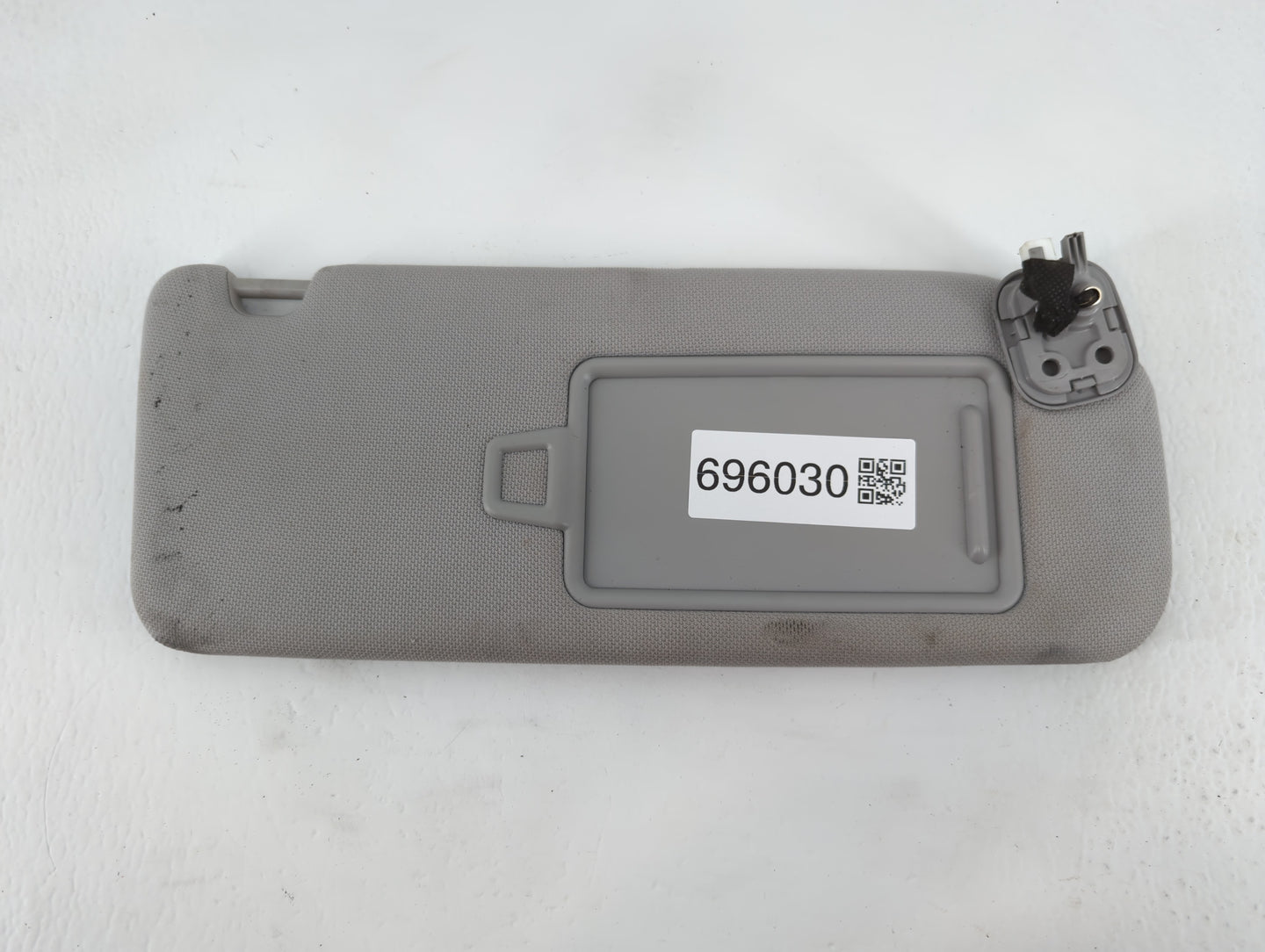 2015-2019 Hyundai Sonata Sun Visor Shade Replacement Passenger Right Mirror Fits Fits 2015 2016 2017 2018 2019 OEM Used Auto
