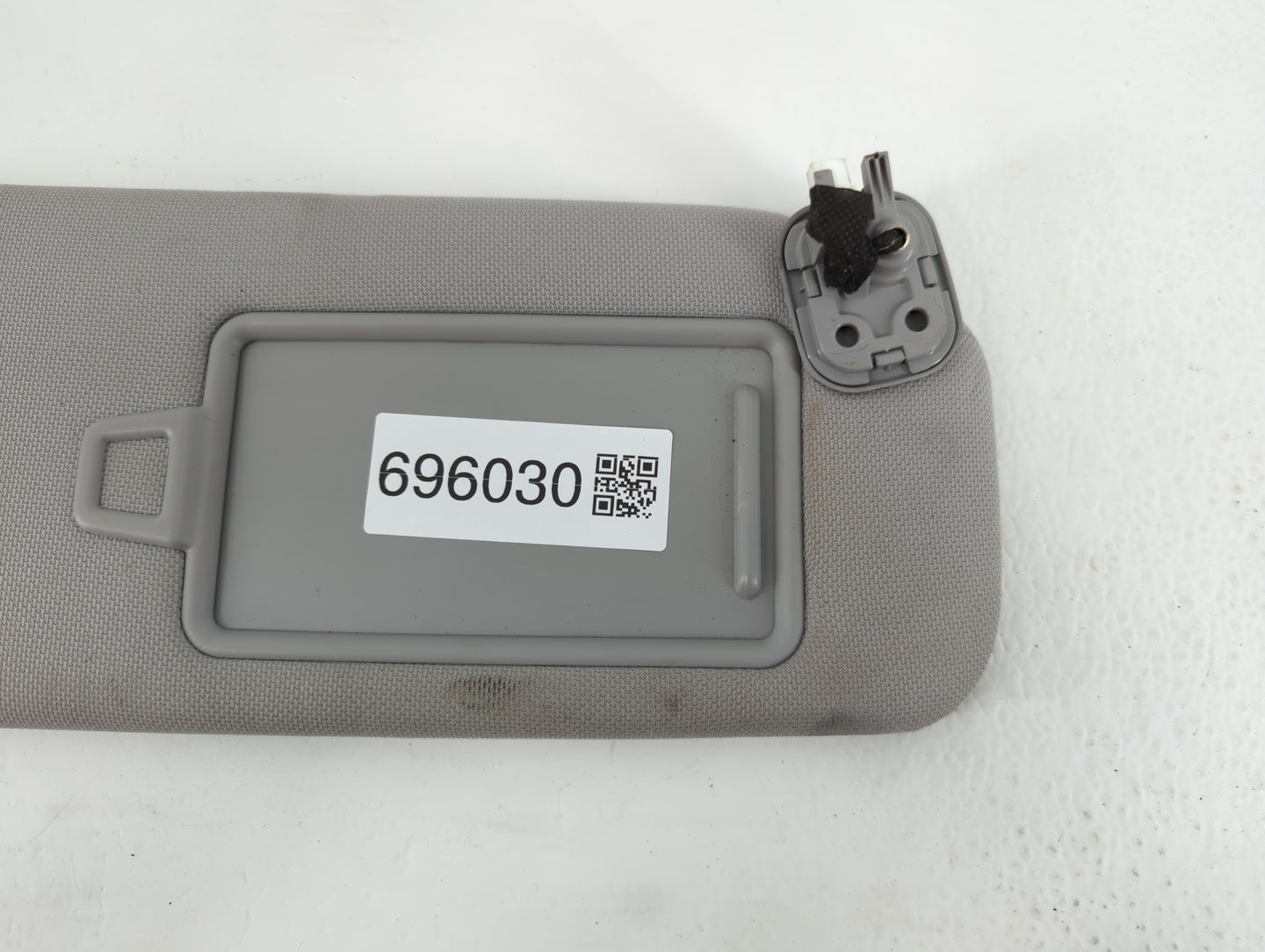 2015-2019 Hyundai Sonata Sun Visor Shade Replacement Passenger Right Mirror Fits Fits 2015 2016 2017 2018 2019 OEM Used Auto