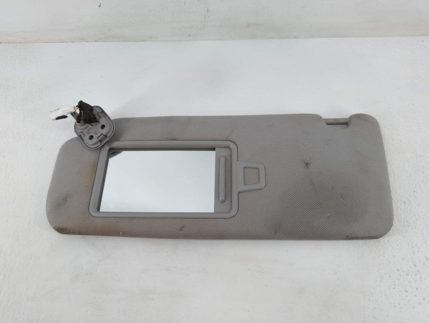 2015-2019 Hyundai Sonata Sun Visor Shade Replacement Driver Left Mirror Fits Fits 2015 2016 2017 2018 2019 OEM Used Auto Par