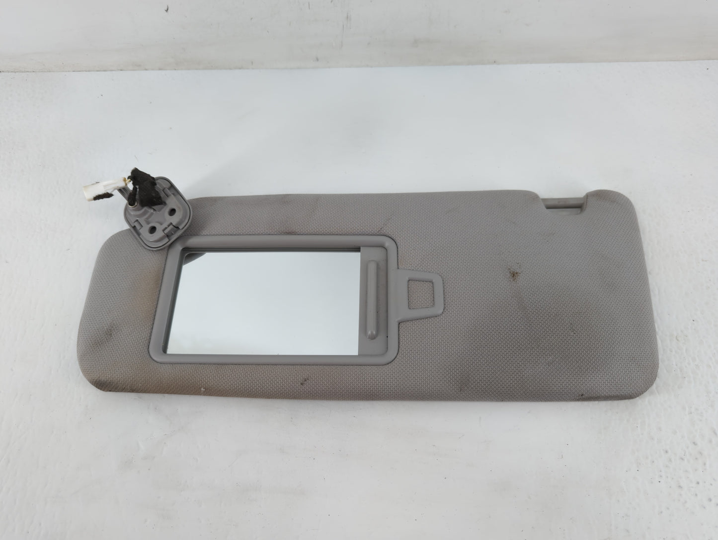 2015-2019 Hyundai Sonata Sun Visor Shade Replacement Driver Left Mirror Fits Fits 2015 2016 2017 2018 2019 OEM Used Auto Par