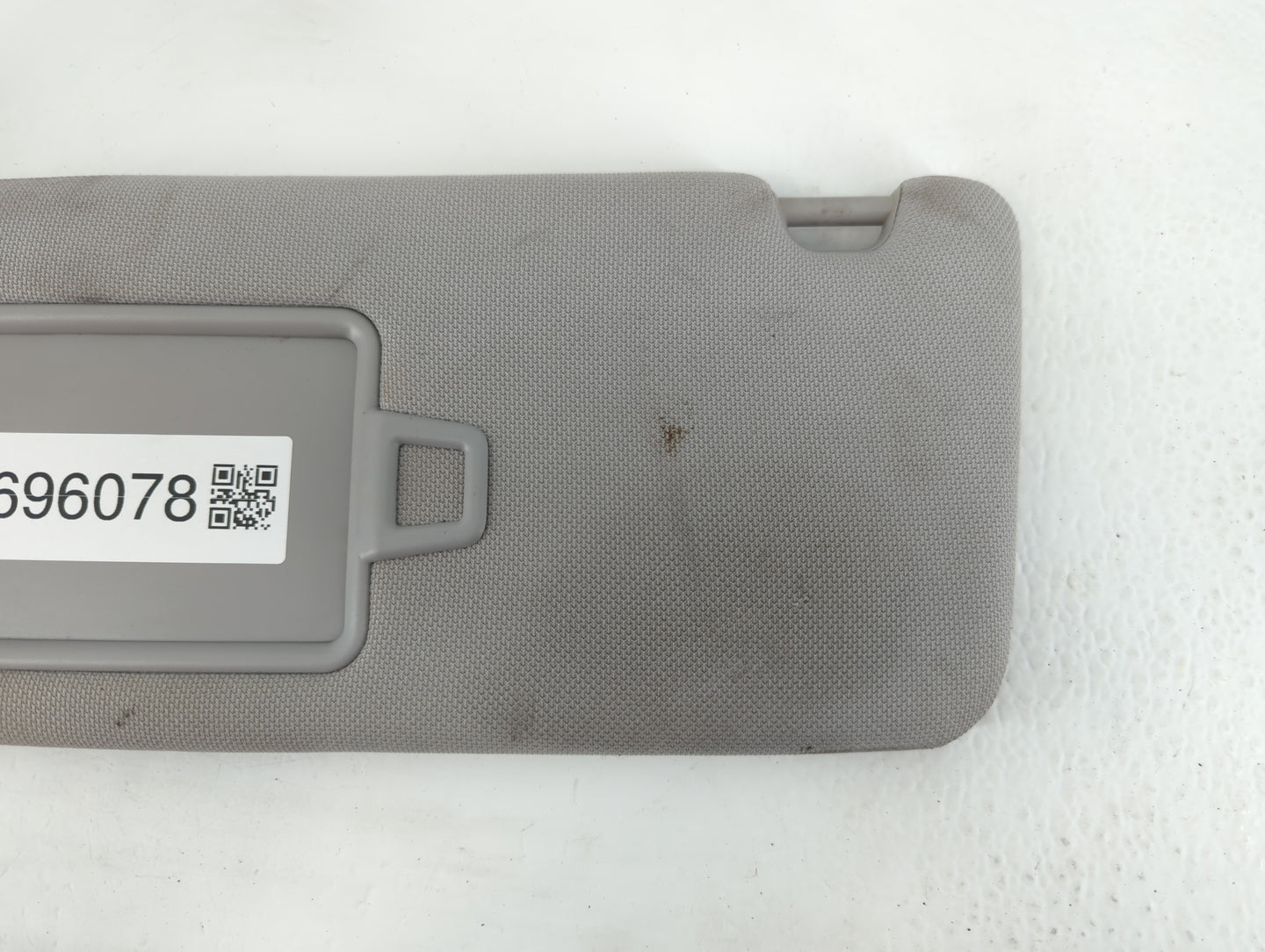 2015-2019 Hyundai Sonata Sun Visor Shade Replacement Driver Left Mirror Fits Fits 2015 2016 2017 2018 2019 OEM Used Auto Par