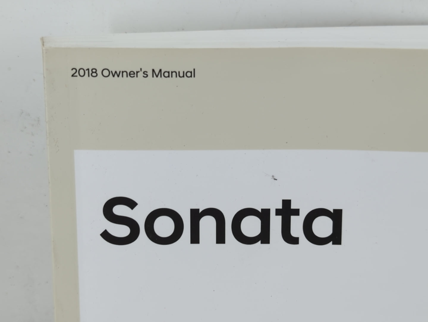 2018 Hyundai Sonata Owners Manual Book Guide P/N:JC1O-EU84G OEM Used Auto Parts - Oemusedautoparts1.com