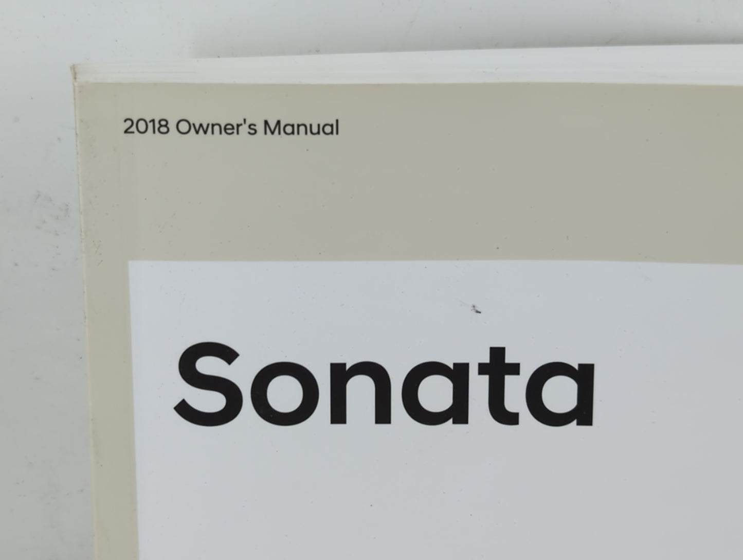 2018 Hyundai Sonata Owners Manual Book Guide P/N:JC1O-EU84G OEM Used Auto Parts - Oemusedautoparts1.com