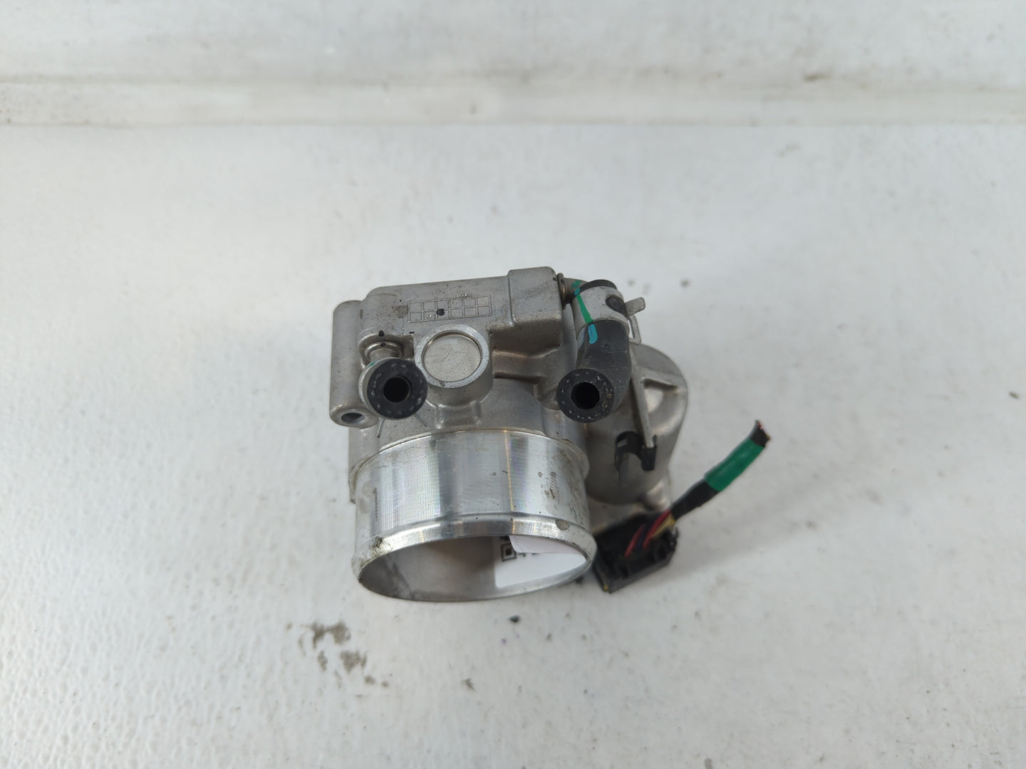 2015-2019 Hyundai Sonata Throttle Body P/N:35100-2G600 Fits Fits 2015 2016 2017 2018 2019 2020 2021 OEM Used Auto Parts - Oe