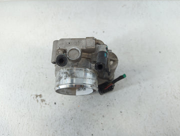 2015-2019 Hyundai Sonata Throttle Body P/N:35100-2G600 Fits Fits 2015 2016 2017 2018 2019 2020 2021 OEM Used Auto Parts